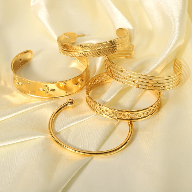 Wholesale Retro Stainless Steel Fashionable All-match Open 18K Gold-plated Non-fading Bracelet